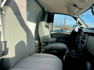 2025 Chevrolet Express Cutaway 4500 2WT