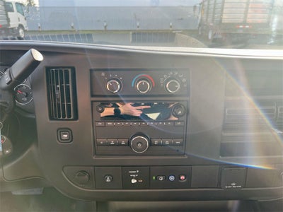 2025 Chevrolet Express Cutaway 4500 2WT