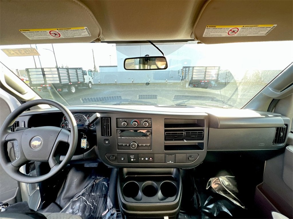 2025 Chevrolet Express Cutaway 4500 2WT