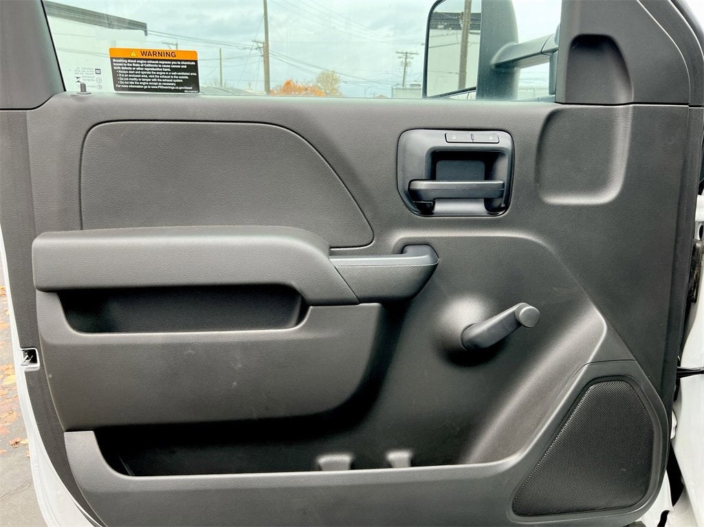 2023 Chevrolet Silverado 5500 HD Work Truck