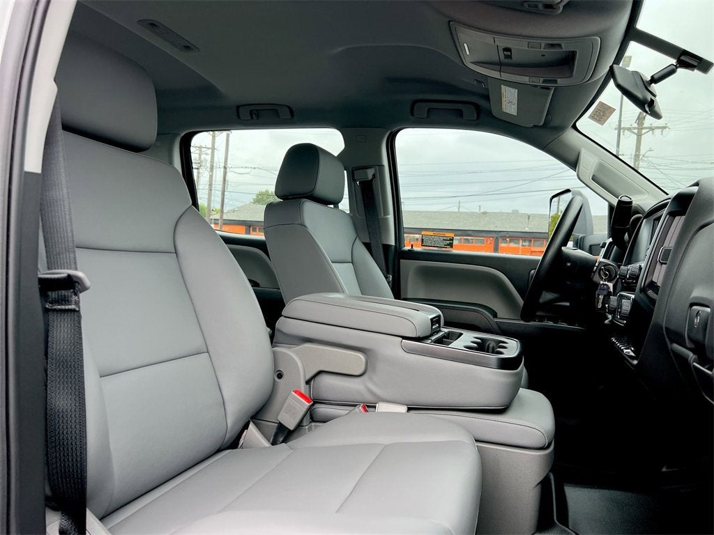 2024 Chevrolet Silverado 5500 HD Work Truck