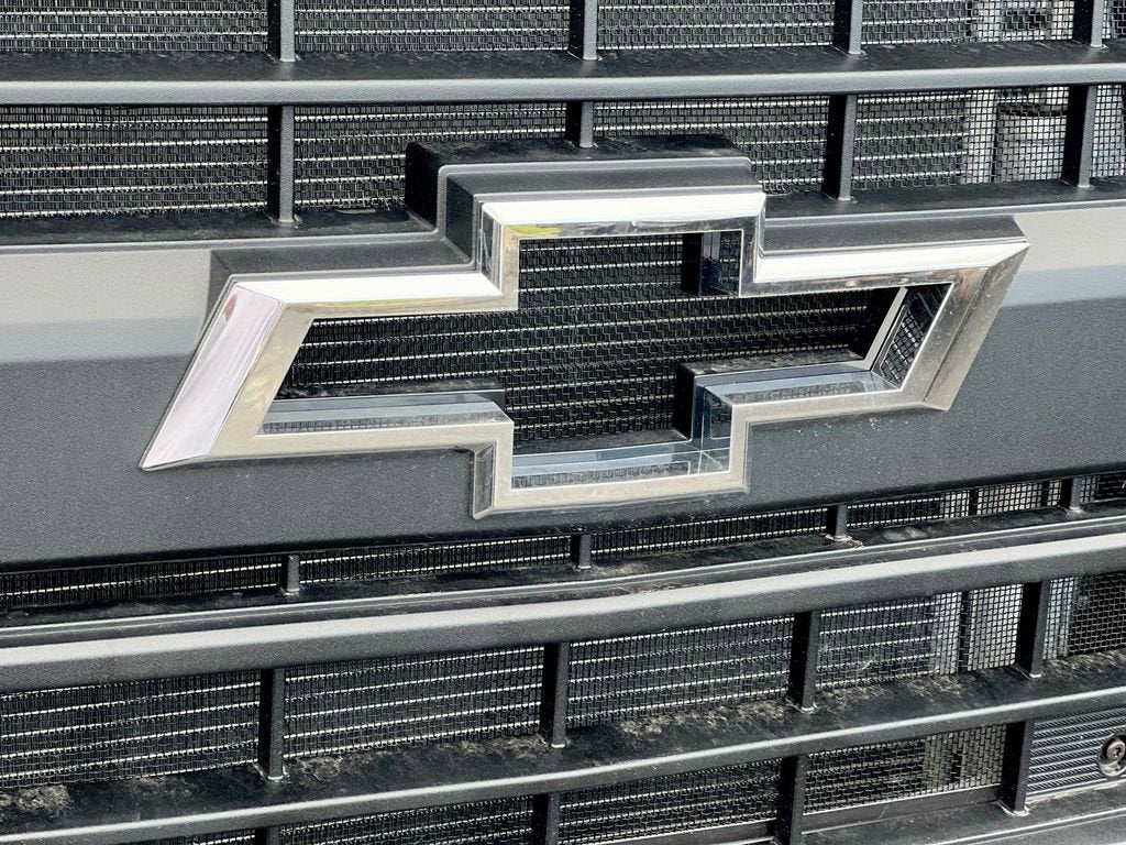 2023 Chevrolet Silverado 6500 HD Work Truck