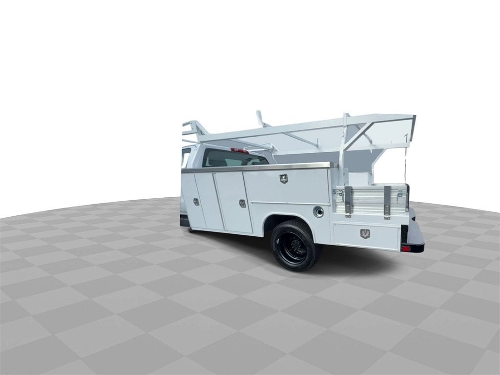 2023 Chevrolet Silverado 6500 HD Work Truck