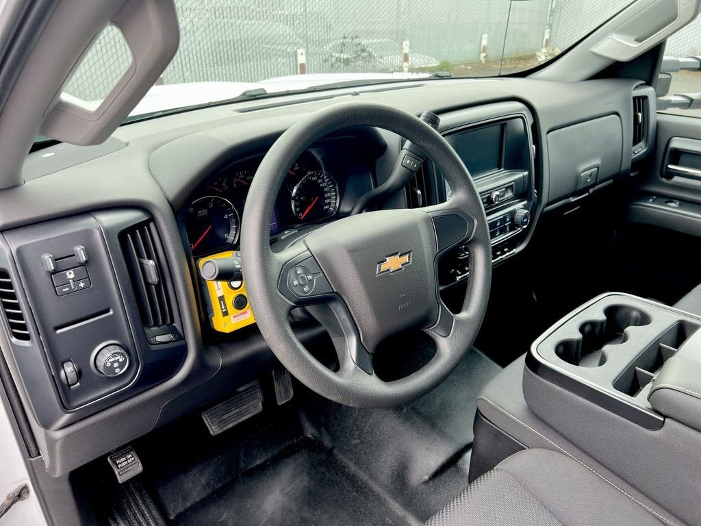 2022 Chevrolet Silverado 6500 HD Work Truck
