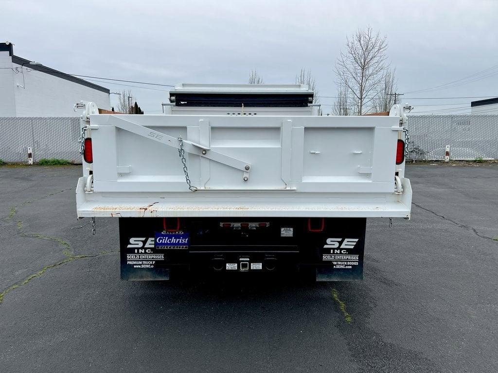 2022 Chevrolet Silverado 6500 HD Work Truck