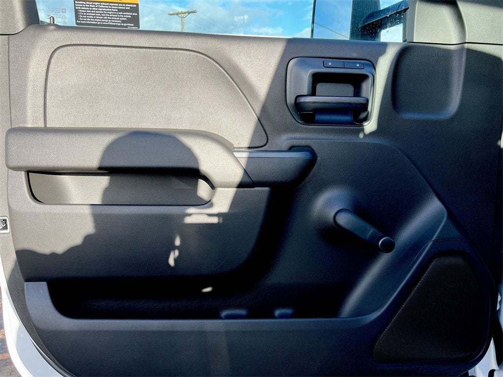 2023 Chevrolet Silverado 6500 HD Work Truck