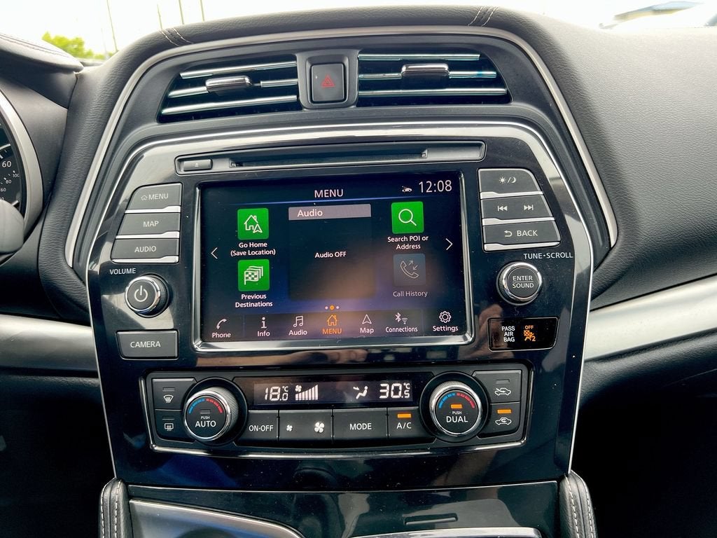 2022 Nissan Maxima SL