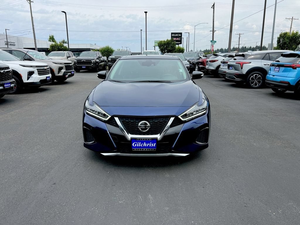 2022 Nissan Maxima SL
