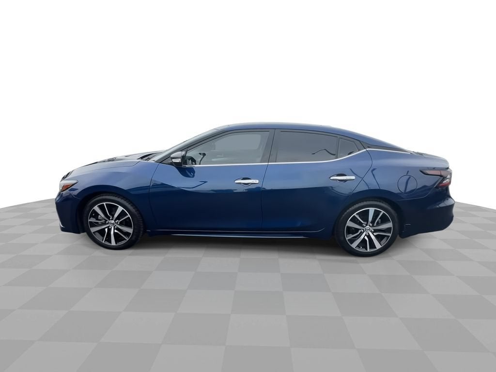 2022 Nissan Maxima SL