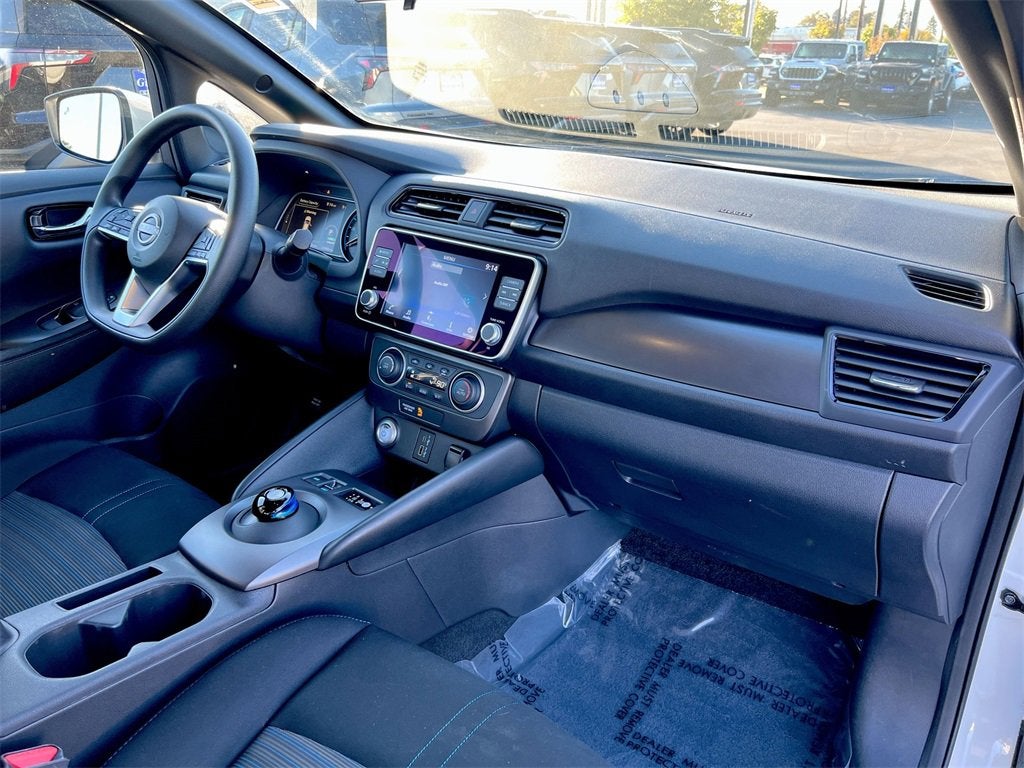 2023 Nissan LEAF S 40 kWh