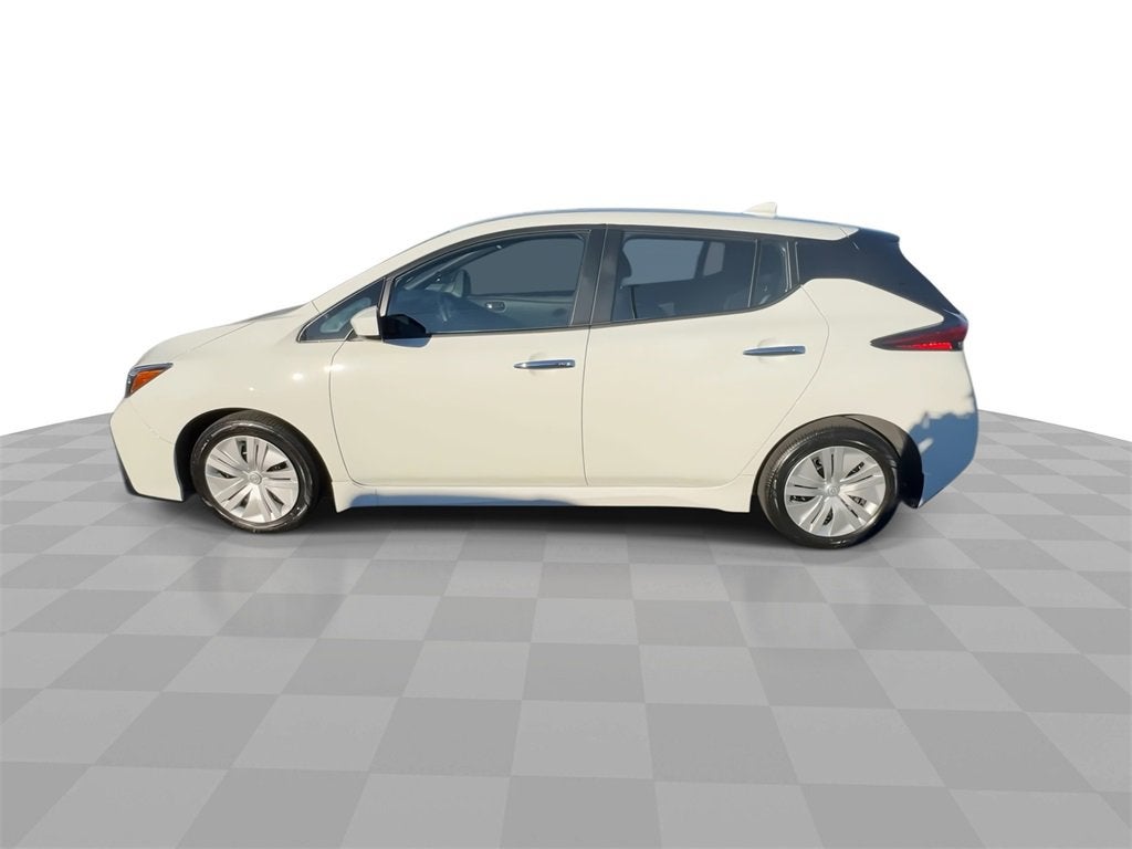 2023 Nissan LEAF S 40 kWh