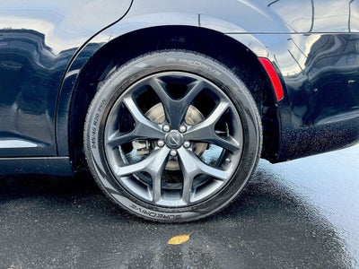 2023 Chrysler 300 Touring