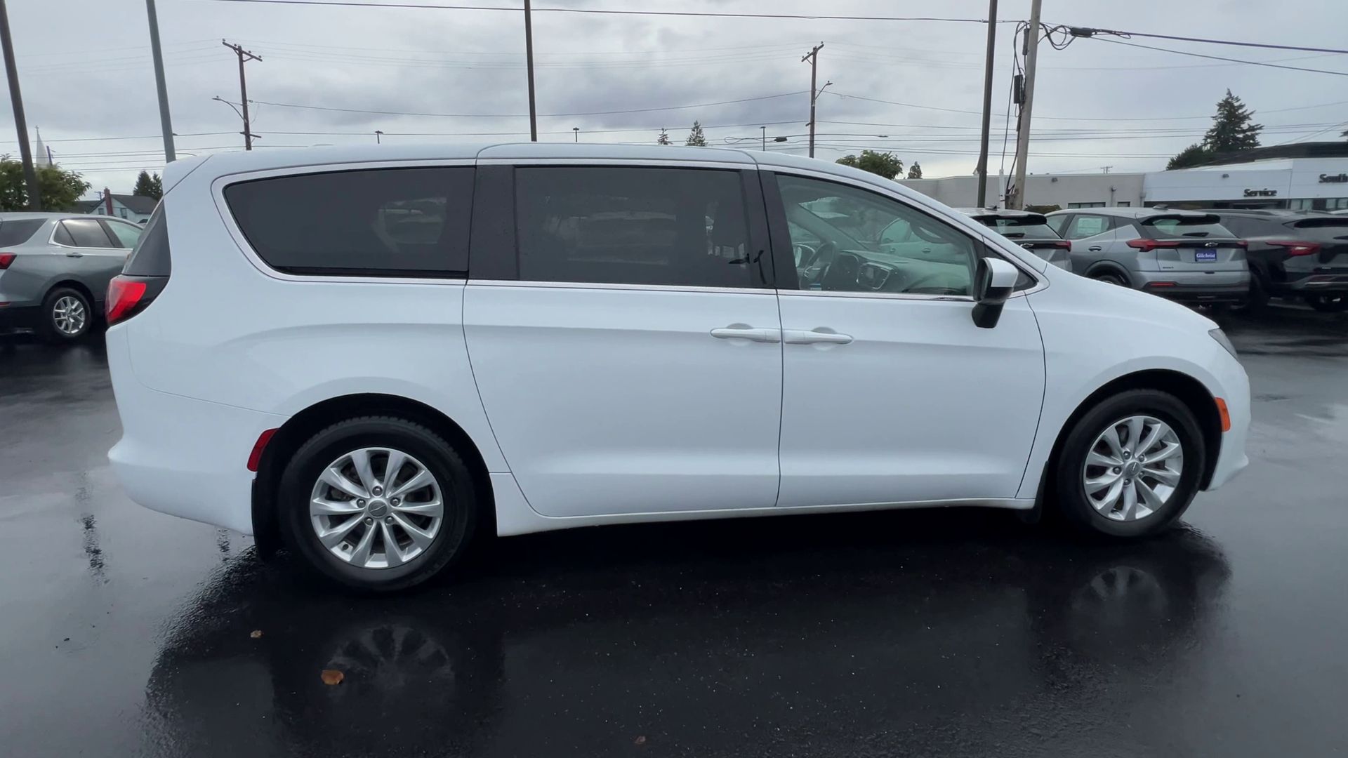 2019 Chrysler Pacifica LX