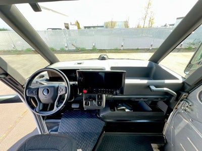 2023 BrightDrop Zevo 600 EJY