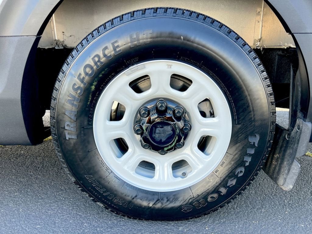 2023 BrightDrop Zevo 600 EJY