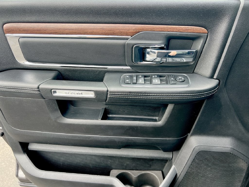 2018 RAM 2500 Laramie Mega Cab 4x4 6'4" Box