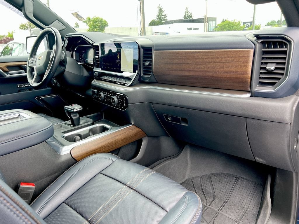 2022 Chevrolet Silverado 1500 High Country