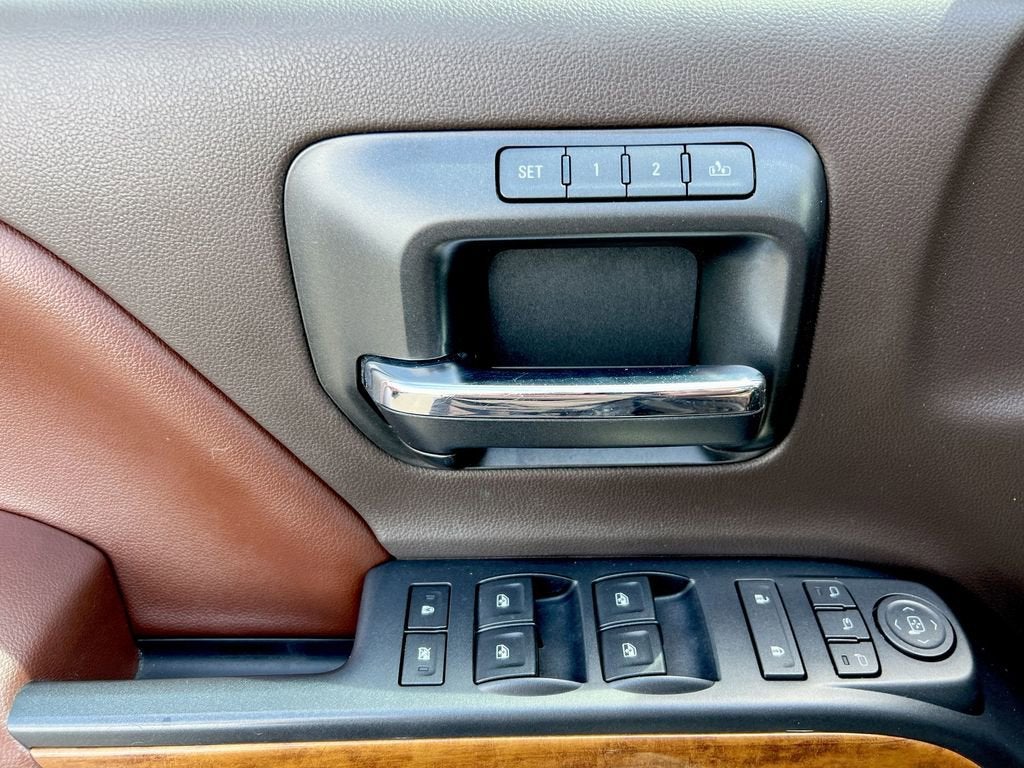 2016 Chevrolet Silverado 1500 High Country
