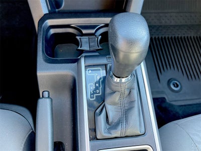 2022 Toyota Tacoma SR5 V6