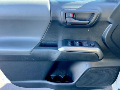 2022 Toyota Tacoma SR5 V6