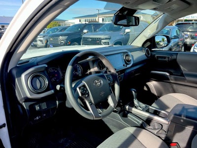 2022 Toyota Tacoma SR5 V6