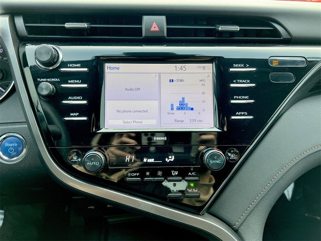 2020 Toyota Camry LE Hybrid