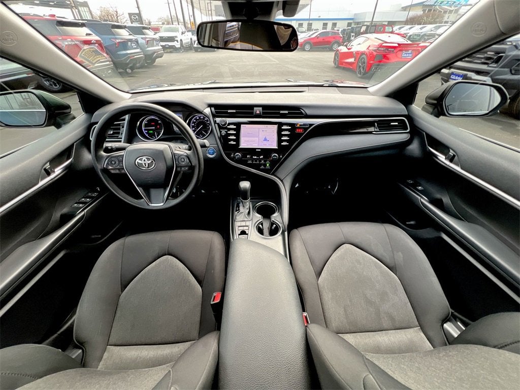 2020 Toyota Camry LE Hybrid