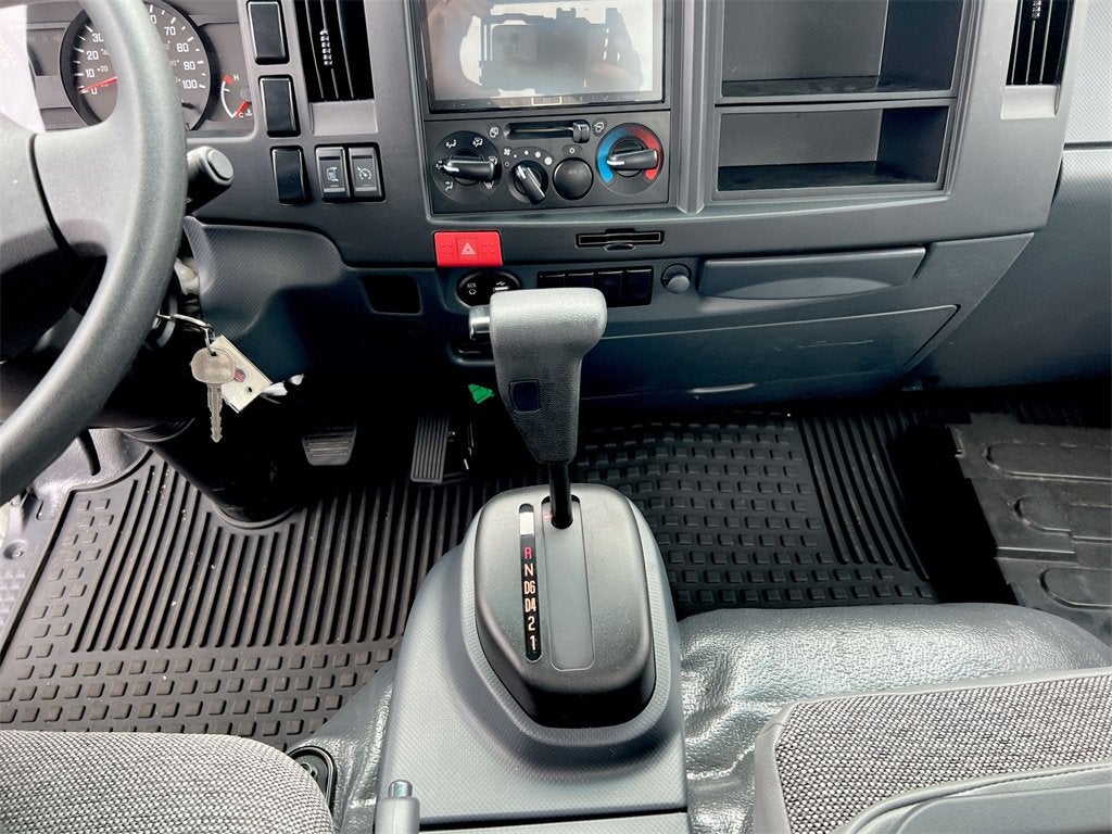 2024 Chevrolet Low Cab Forward 3500 NA