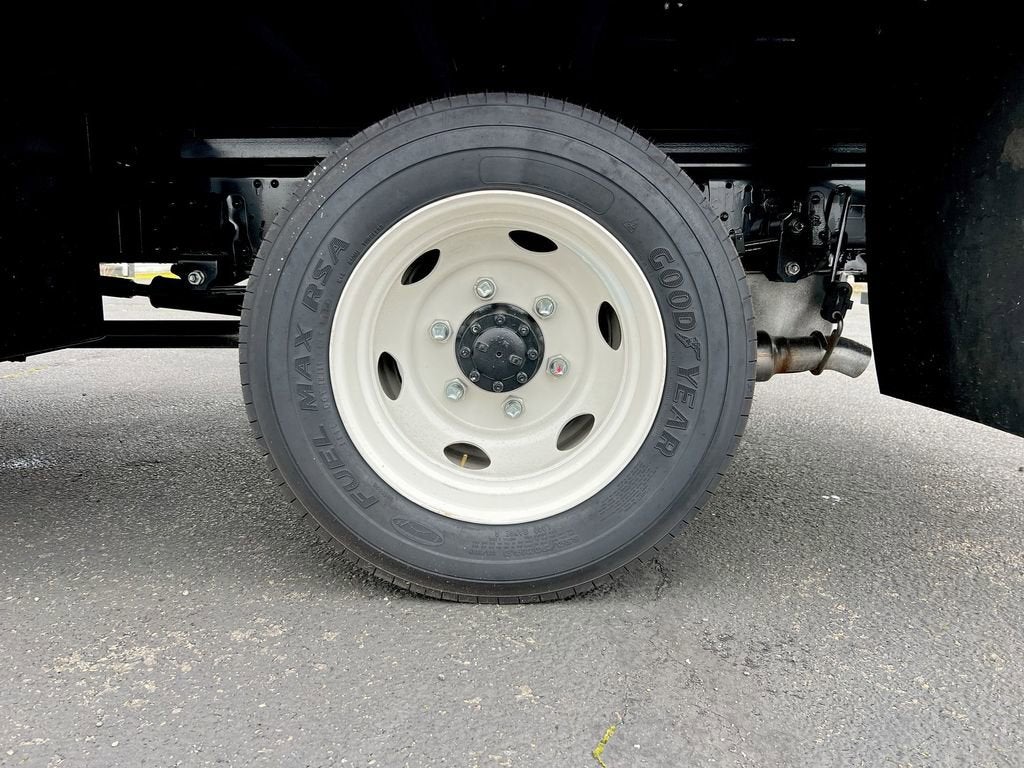 2025 Chevrolet Low Cab Forward 4500 NA