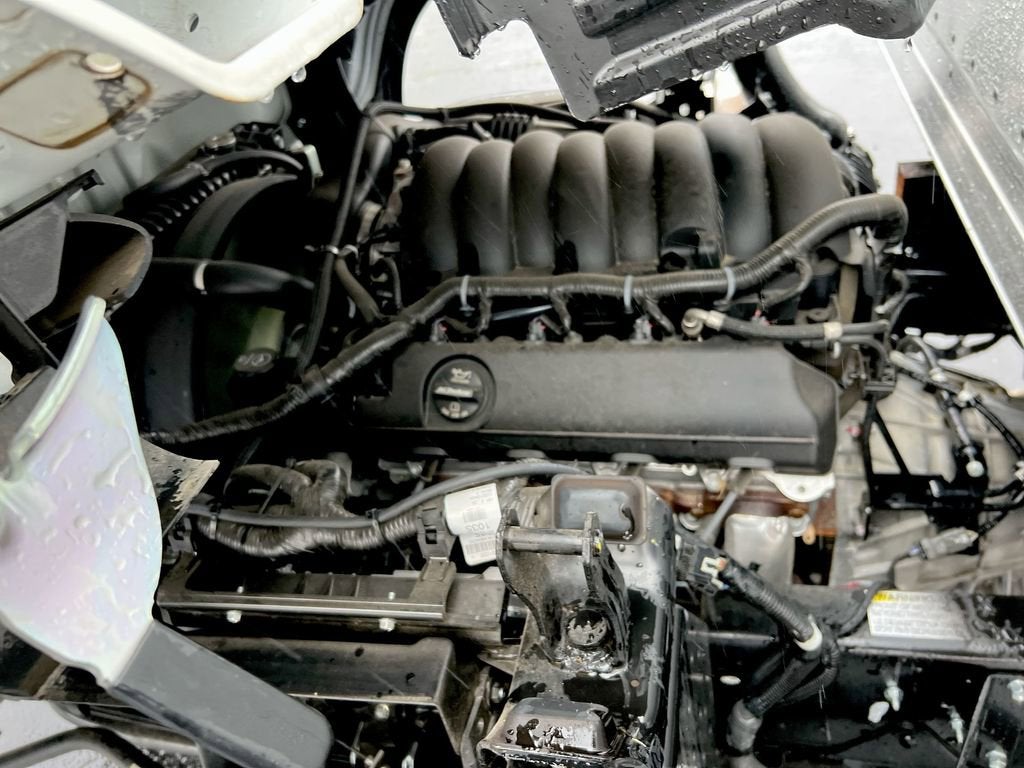 2025 Chevrolet Low Cab Forward 4500 1WT