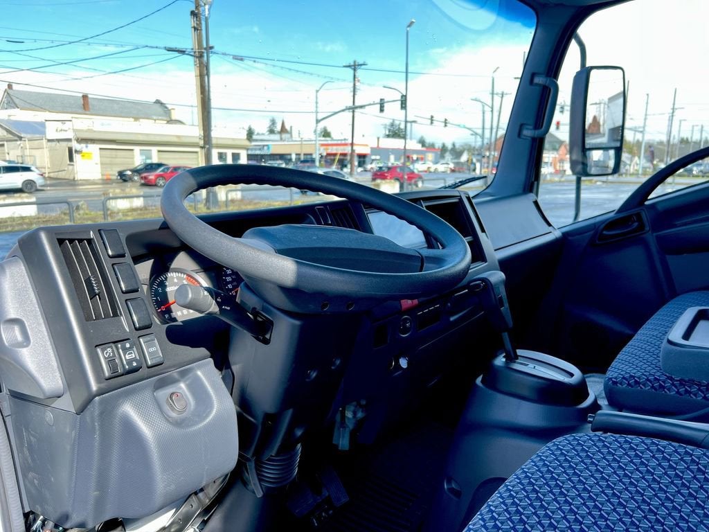 2025 Chevrolet Low Cab Forward 4500 HG 1WT