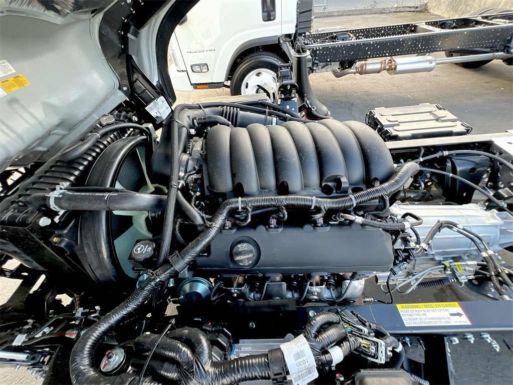 2025 Chevrolet Low Cab Forward 4500 NA