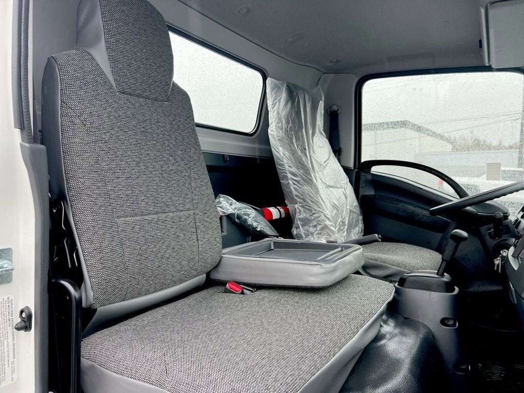 2025 Chevrolet Low Cab Forward 4500 NA