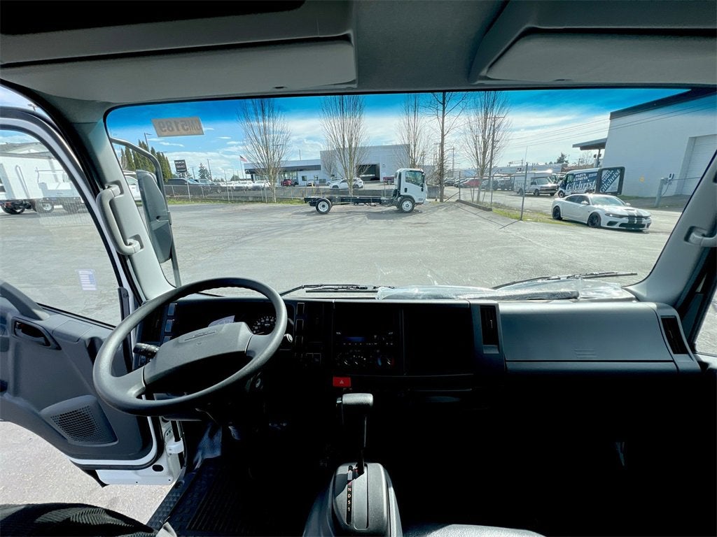 2025 Chevrolet Low Cab Forward 4500 NA