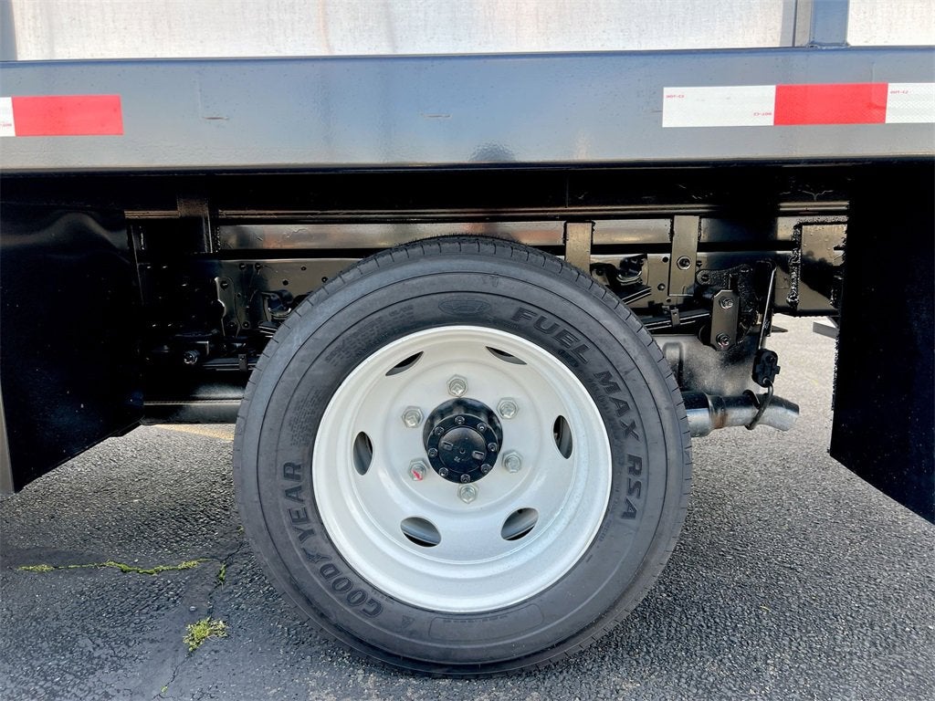 2025 Chevrolet Low Cab Forward 4500 NA