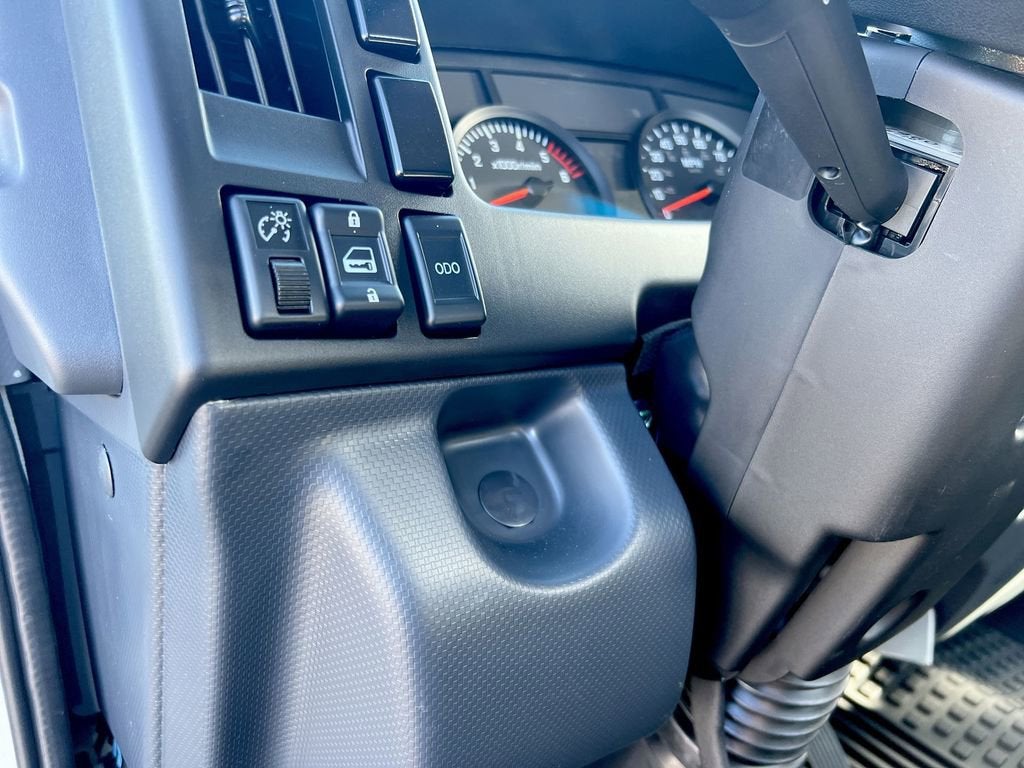 2025 Chevrolet Low Cab Forward 4500 NA