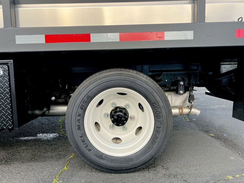 2025 Chevrolet Low Cab Forward 4500 NA