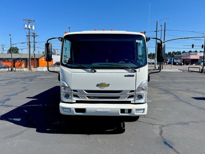 2025 Chevrolet Low Cab Forward 5500 XG NA