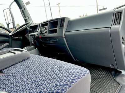 2025 Chevrolet Low Cab Forward 5500 XG NA
