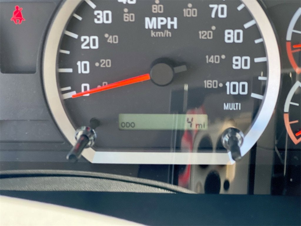 2024 Chevrolet Low Cab Forward 6500 XD NA