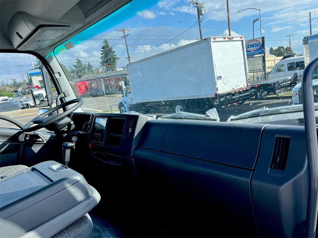 2024 Chevrolet Low Cab Forward 6500 XD NA