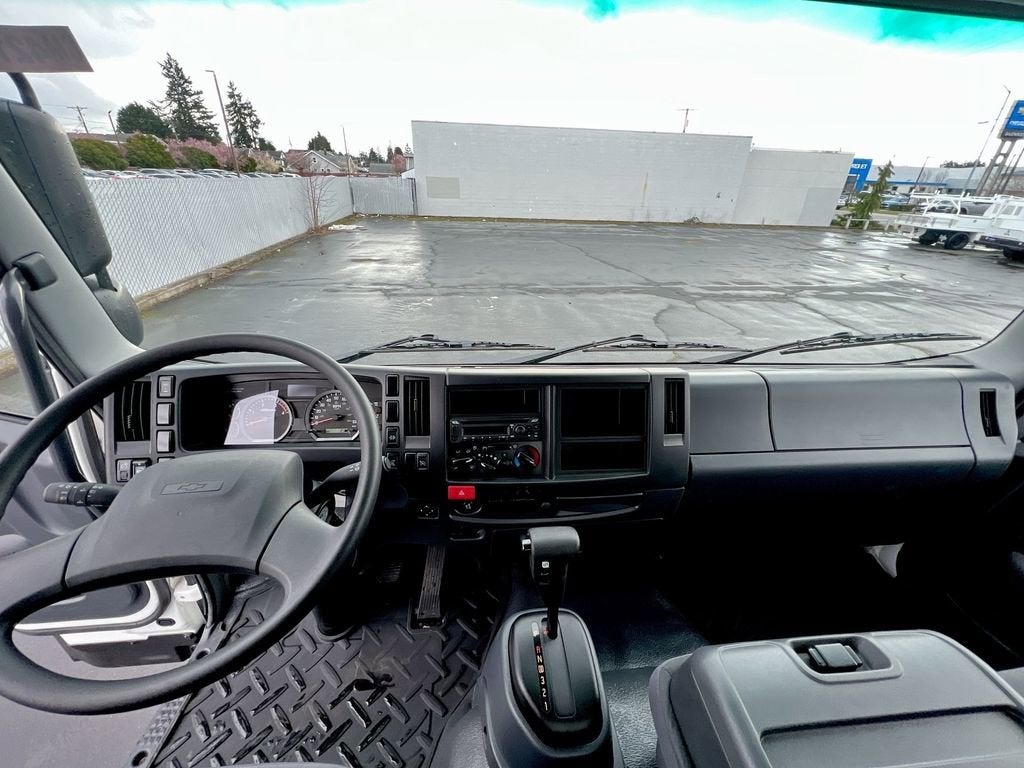 2024 Chevrolet Low Cab Forward 6500 XD NA