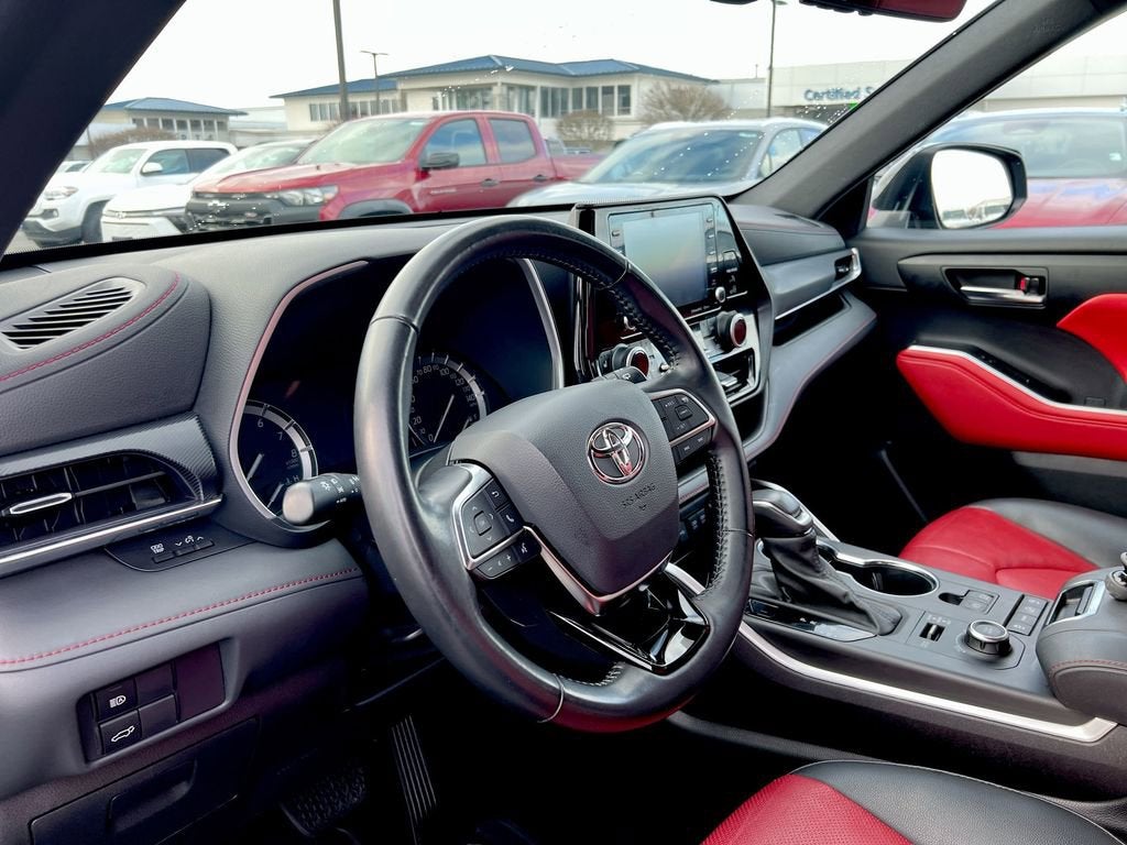 2021 Toyota Highlander XSE