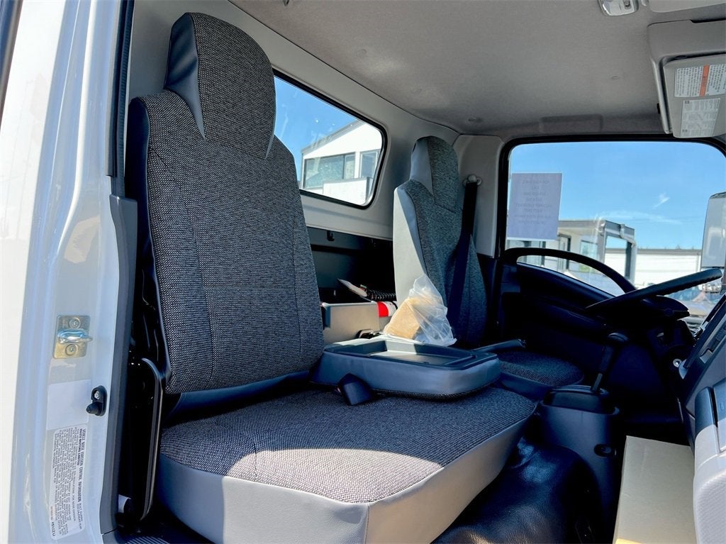 2024 Chevrolet Low Cab Forward 5500 XD NA