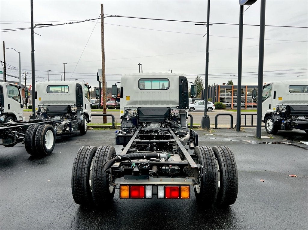 2024 Chevrolet Low Cab Forward 5500 XD NA