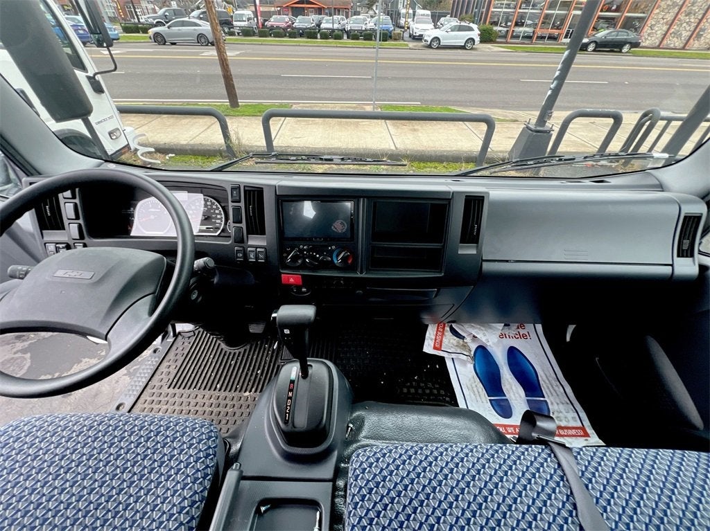 2024 Chevrolet Low Cab Forward 5500 XD NA