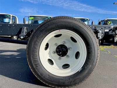 2024 Chevrolet Low Cab Forward 5500 HD NA