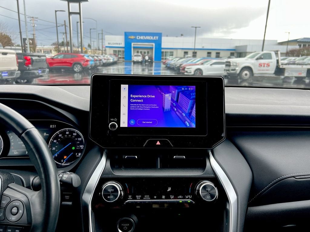 2024 Toyota Venza LE