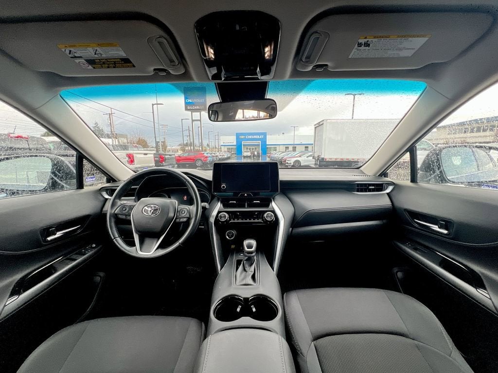 2024 Toyota Venza LE