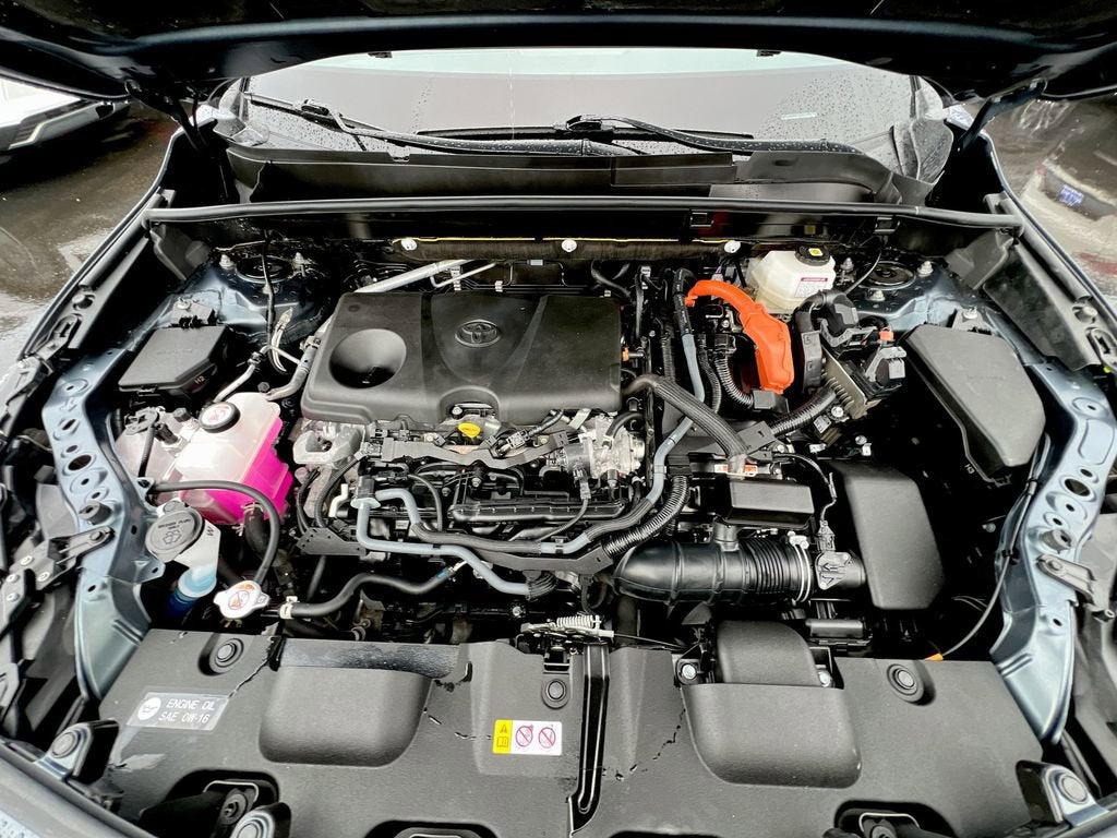 2024 Toyota Venza LE